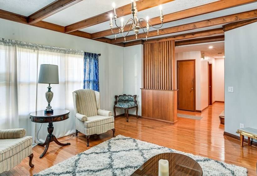 Downtown Paintsville Vacation Rental!