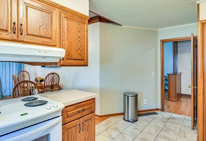 Downtown Paintsville Vacation Rental!