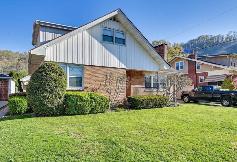 Downtown Paintsville Vacation Rental!