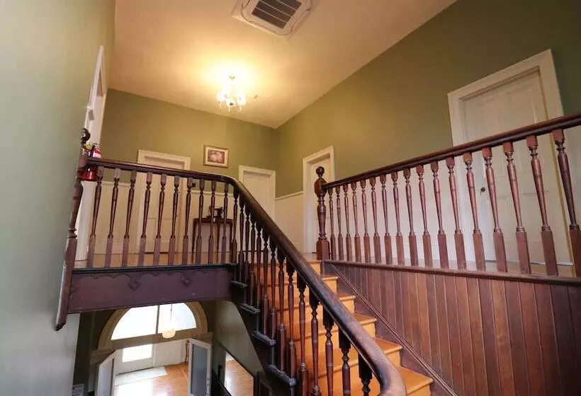 Exchange Hotel Beaconsfield