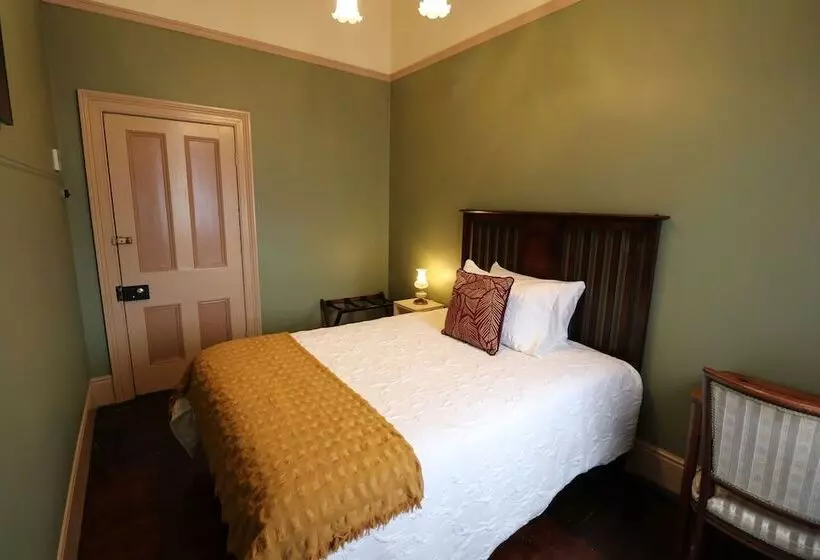 Exchange Hotel Beaconsfield