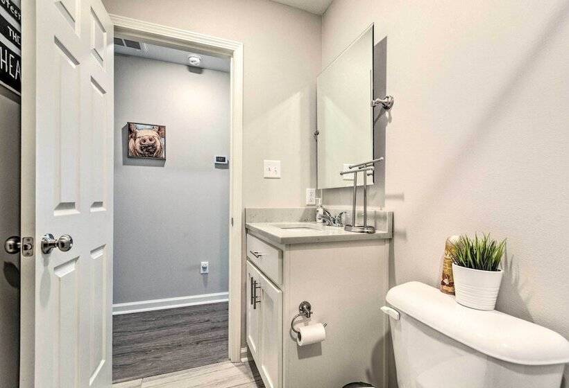 Family Home ~ 5 Mi To Downtown Little Rock!