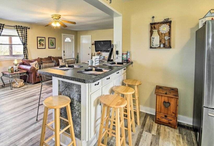 Farmhouse: Close To Norris Lake & Atv Trails!