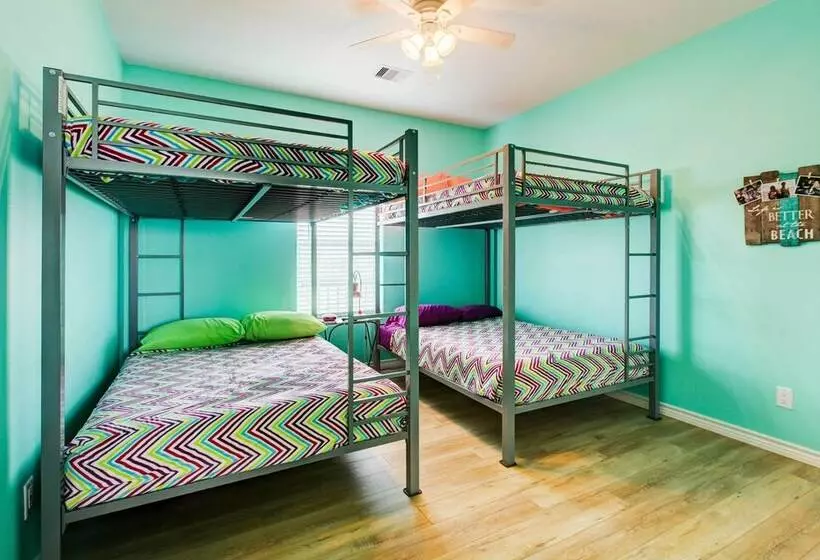 Gilchrist  Ez Street Beach House  W/ Gulf Access!