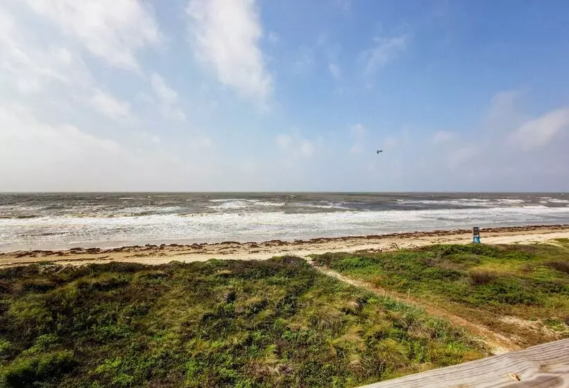 Gilchrist  Ez Street Beach House  W/ Gulf Access!