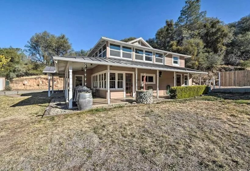 Historic Mariposa Stagecoach Stop W/ Gas Fire Pit!