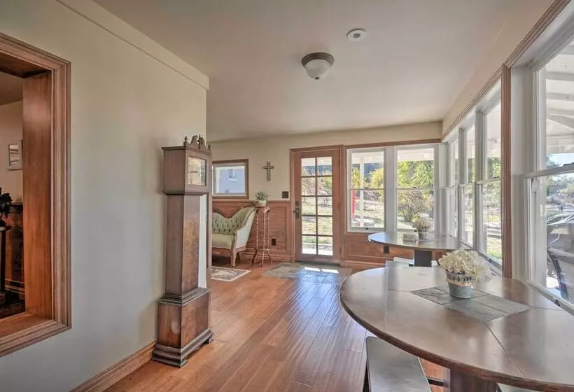 Historic Mariposa Stagecoach Stop W/ Gas Fire Pit!