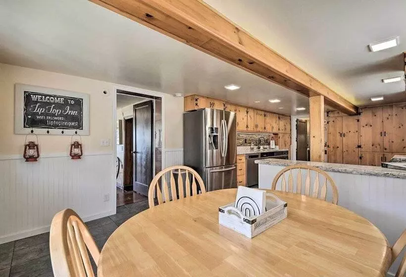 Historic Mariposa Stagecoach Stop W/ Gas Fire Pit!