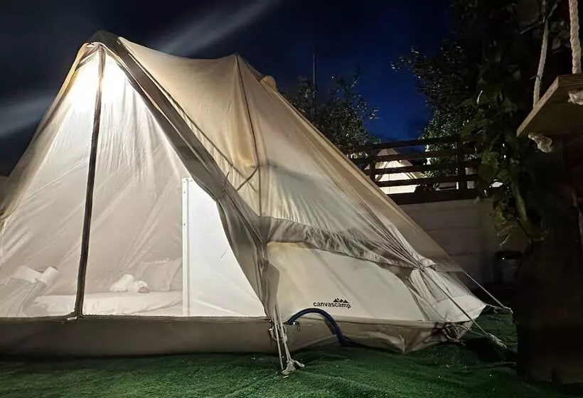 Hotelli Queens Luxury Glamping