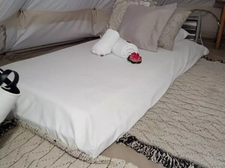 Hotelli Queens Luxury Glamping