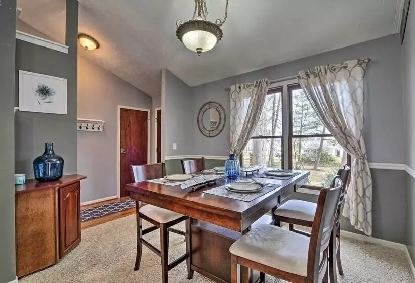 All Season Indian Lake Home W/ Covered Deck!