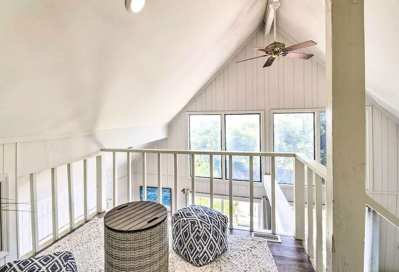 Kitty Hawk Coastal Escape W/ Updated Interior!