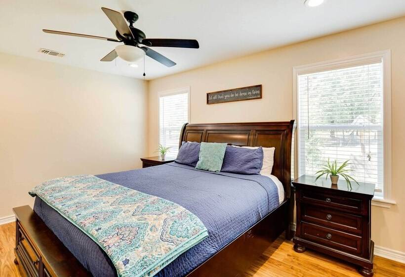 Lake Fork Vacation Rental With Fire Pit!