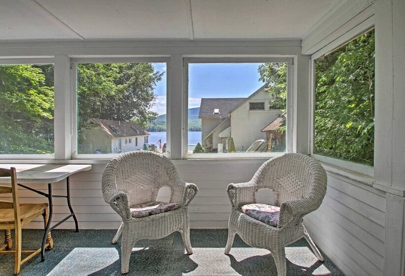 Lake Stinson Cottage W/ Sunroom & Shared Dock!