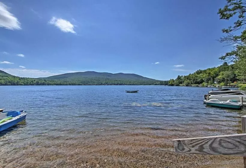 Lake Stinson Cottage W/ Sunroom & Shared Dock!