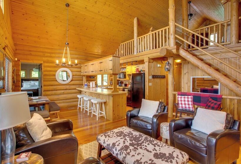 Lakefront Cabin Retreat, 2 Acre Lot W/ Deck!