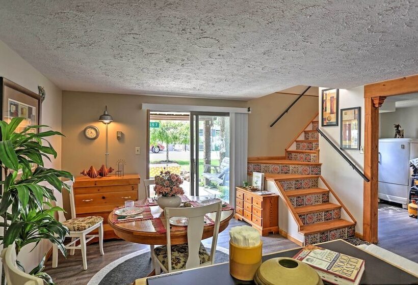 Lakeview A Frame Steps To Marina & Old Field Beach