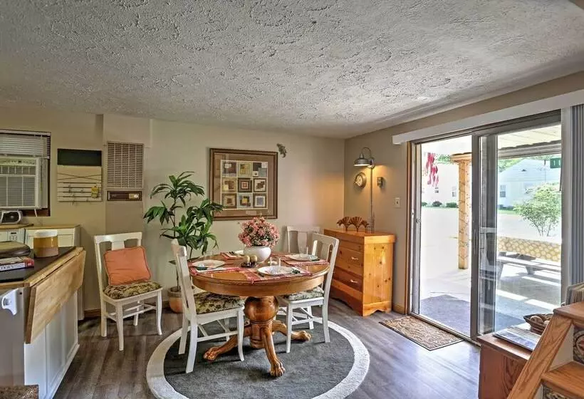 Lakeview A Frame Steps To Marina & Old Field Beach