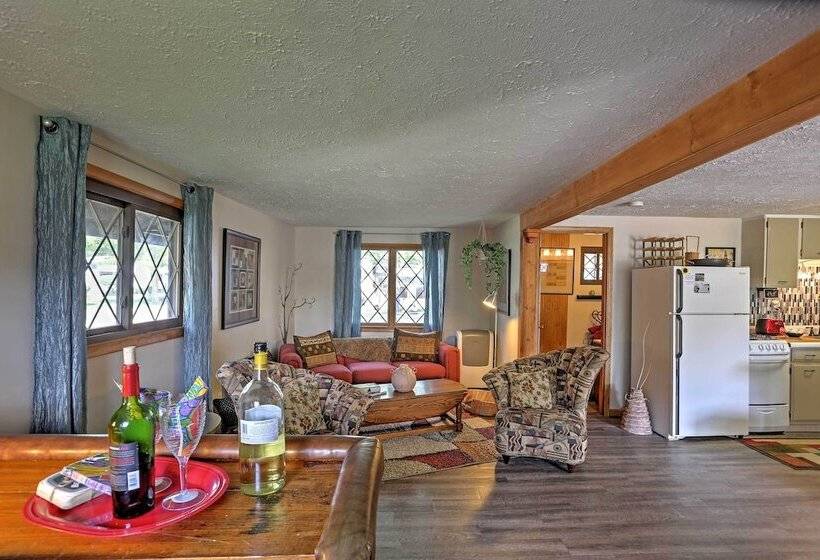 Lakeview A Frame Steps To Marina & Old Field Beach