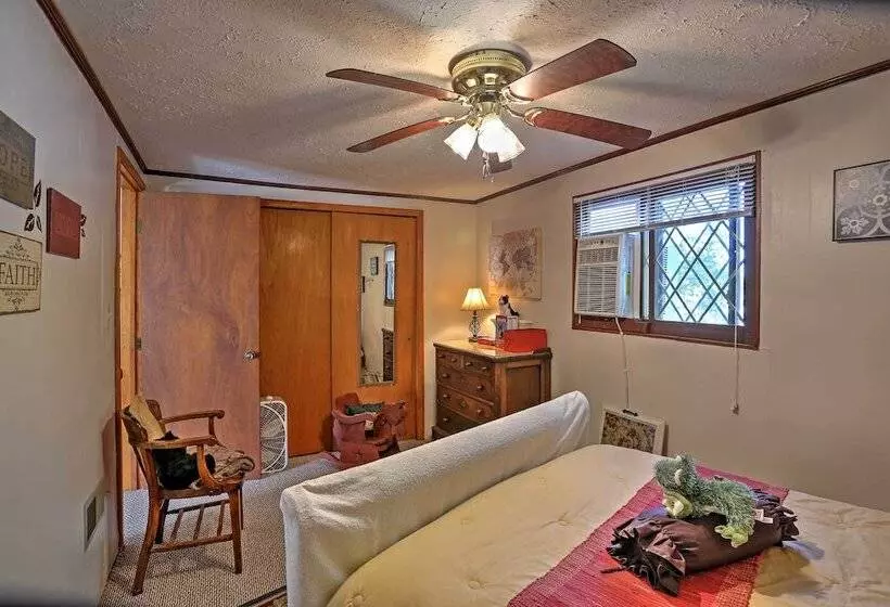 Lakeview A Frame Steps To Marina & Old Field Beach