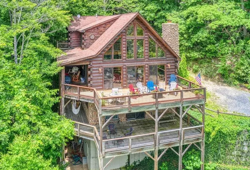 Luxe Cataloochee Cabin W/ Epic Mountain Views!