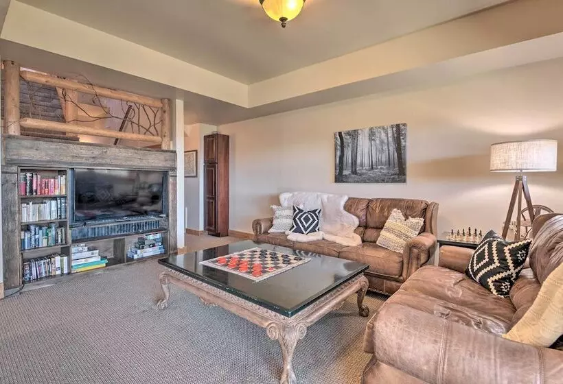 Luxe Cataloochee Cabin W/ Epic Mountain Views!