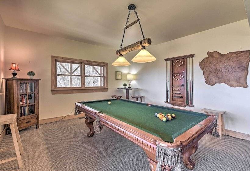 Luxe Cataloochee Cabin W/ Epic Mountain Views!