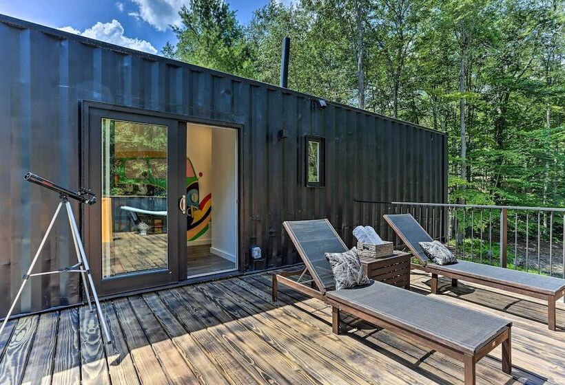 Luxe & Modern Container Home W/ Outdoor Spa!