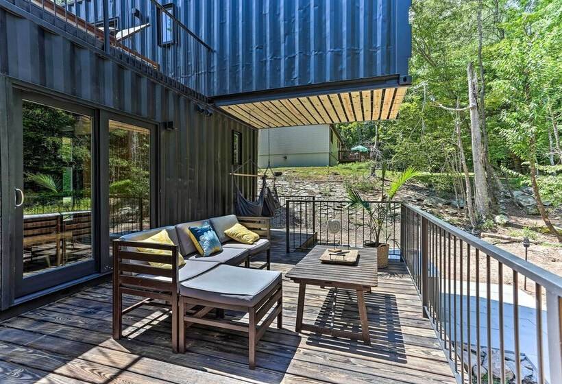 Luxe & Modern Container Home W/ Outdoor Spa!