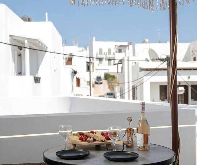 Makava Suites Naxos