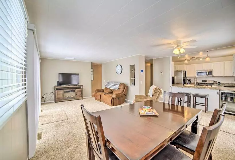 Manistique Lake Retreat W/ Dock!