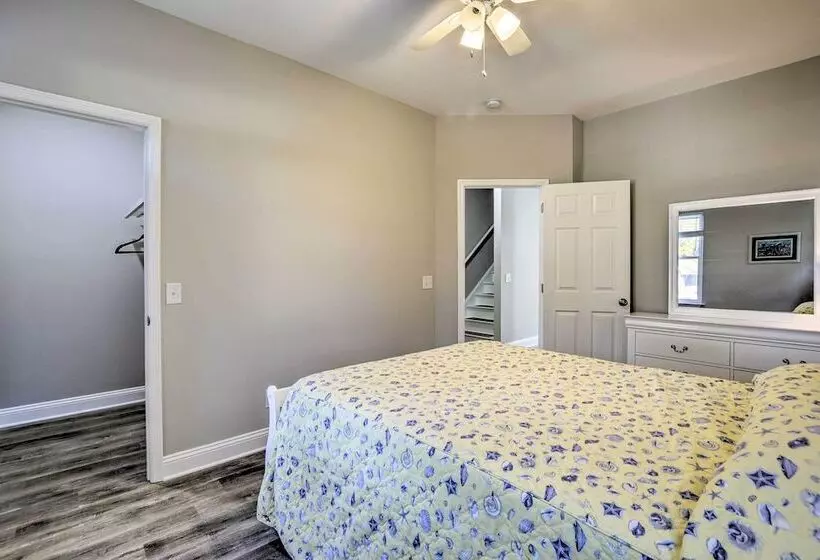 Modern Escape In The Heart Of Murrells Inlet