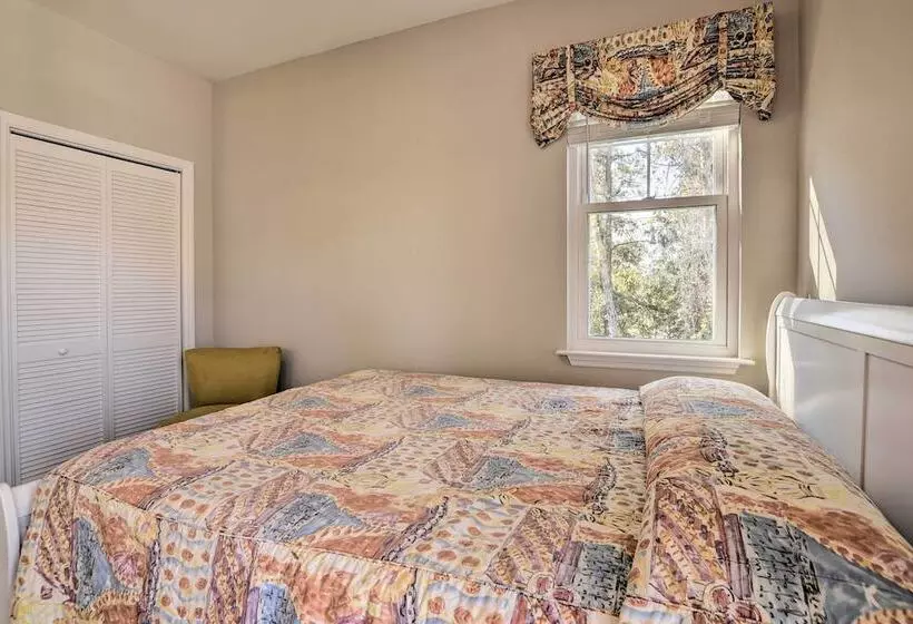 Modern Escape In The Heart Of Murrells Inlet