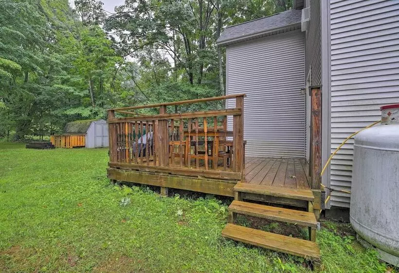 Northville Lakefront Escape W/ Deck: Walk To Lake