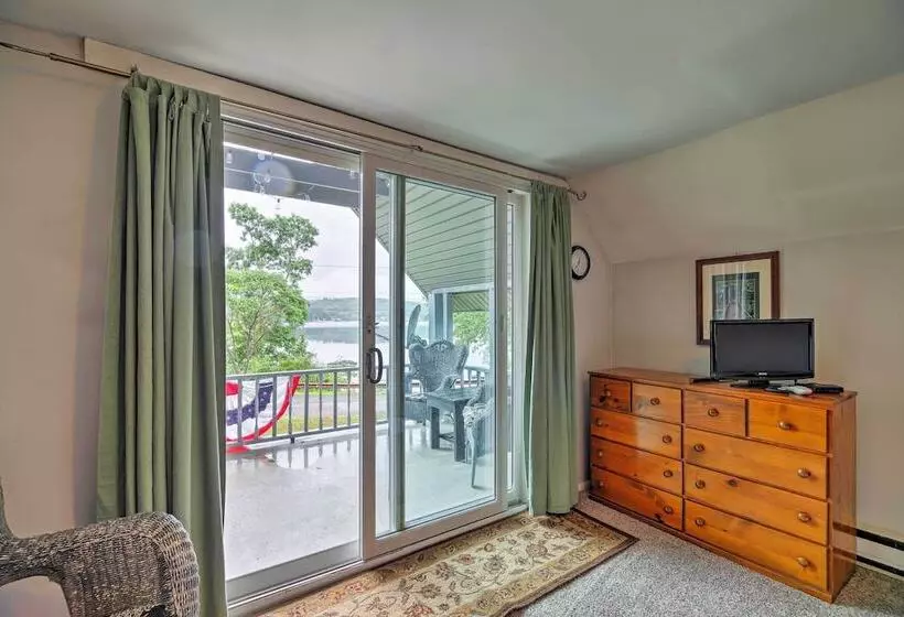 Northville Lakefront Escape W/ Deck: Walk To Lake