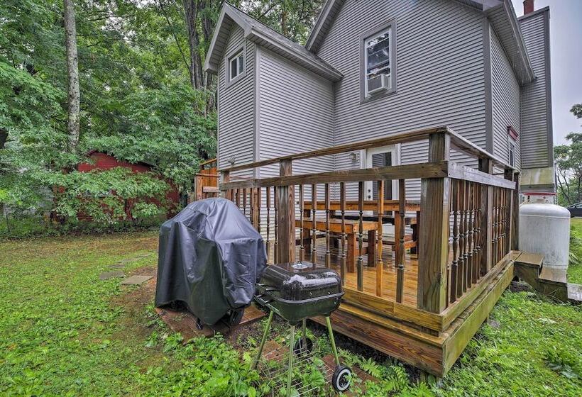 Northville Lakefront Escape W/ Deck: Walk To Lake