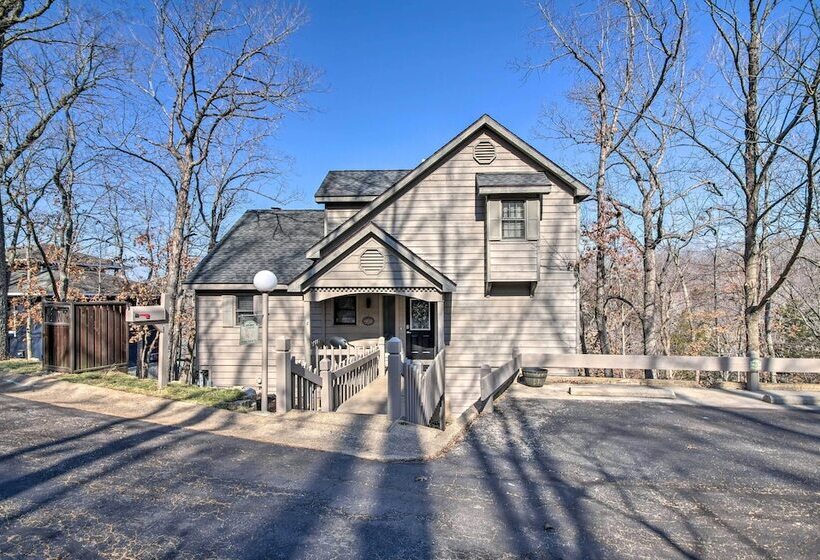 Margaritaville Hideaway: 3 Decks & Fireplace!