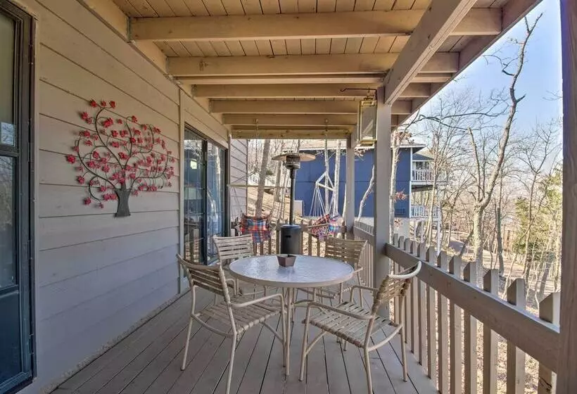 Margaritaville Hideaway: 3 Decks & Fireplace!