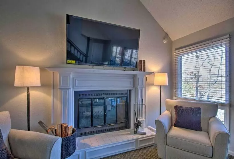 Margaritaville Hideaway: 3 Decks & Fireplace!