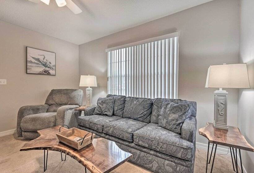 Pensacola Home W/ Patio: 4 Miles To Beach!