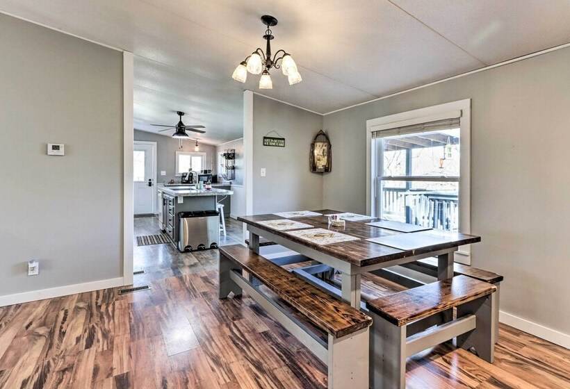 Pet Friendly Flemington Home W/ Lake Access!