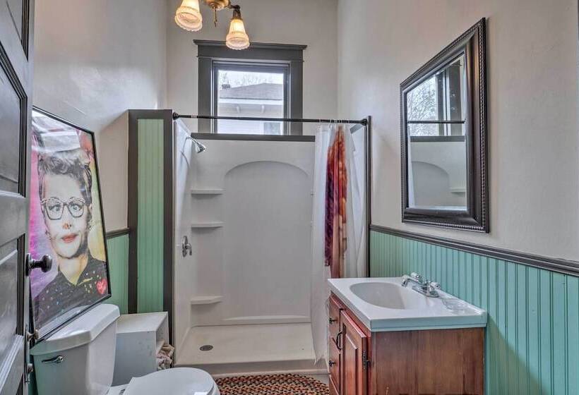 Pet Friendly Shreveport Home ~ 1 Mile To Downtown!