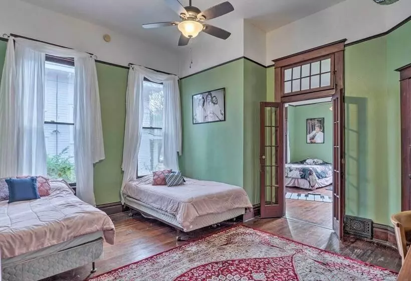 Pet Friendly Shreveport Home ~ 1 Mile To Downtown!