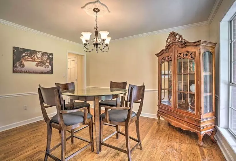 Pet Friendly Suburban Escape W/ Deck & Grill!