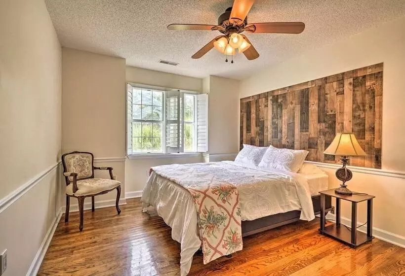 Pet Friendly Suburban Escape W/ Deck & Grill!