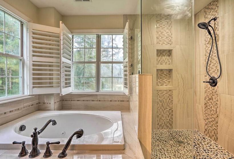 Pet Friendly Suburban Escape W/ Deck & Grill!