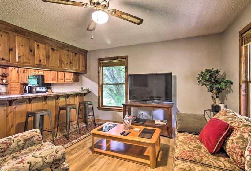 Pet Friendly Va Home ~ 30 Mi To Shenandoah Np