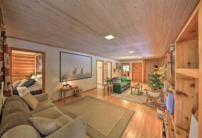 Riverfront Troy Cabin Ready With Bikes & Rafts!