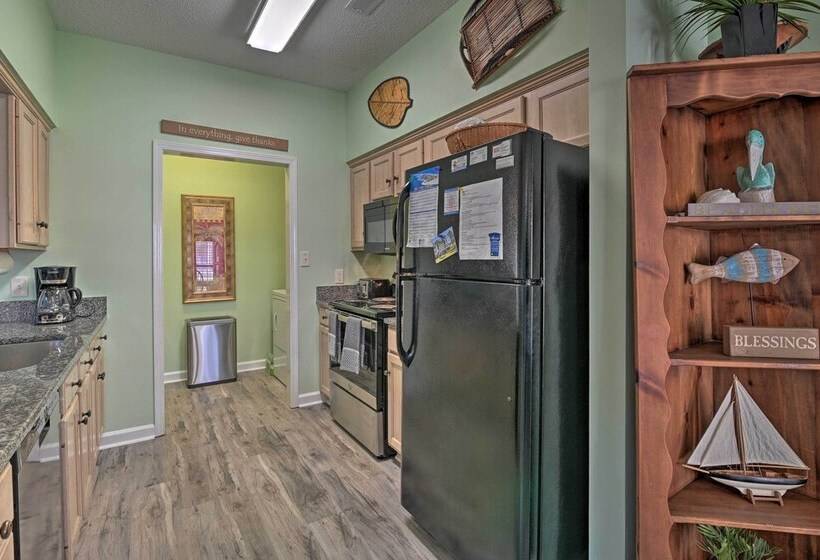 Steps To Pool & Ocean: Surfside Beach Home Base!