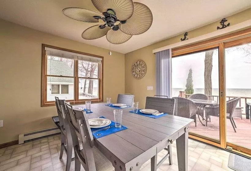 Waterfront Lake Huron Home   Private Beach!